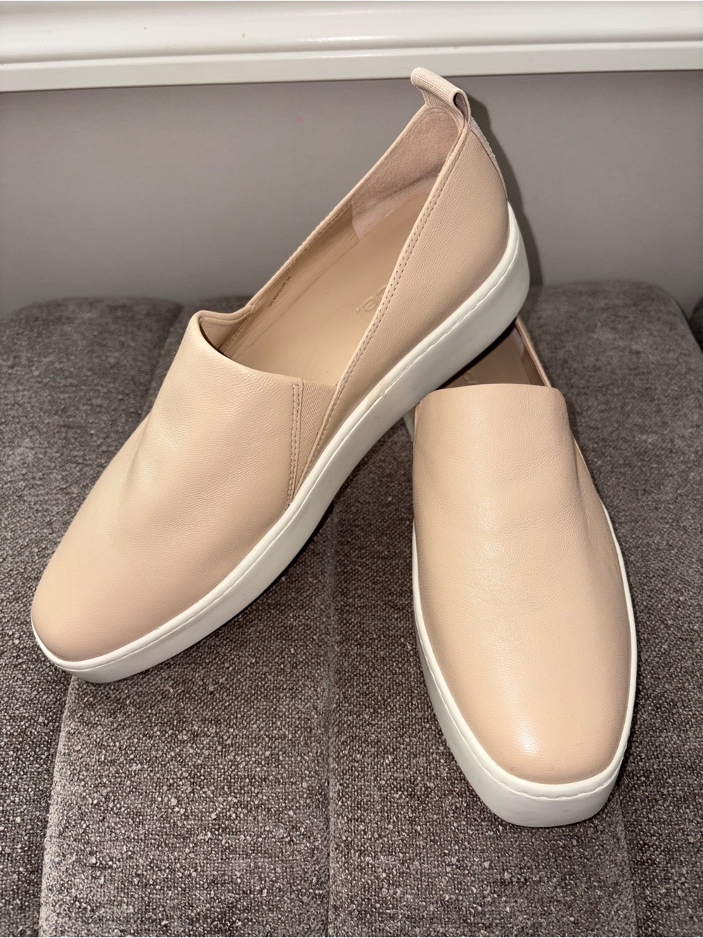 VINCE Saxon leather slip on sneaker Minimal ROW